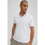 White T-series Pique Poloa