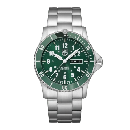 Luminox XS.0937: Mastering the Depths with Green Automatic Sport Timer