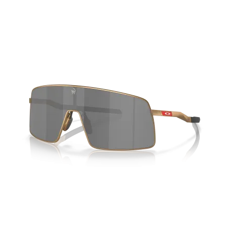 Oakley OO6013 Sutro TI Patrick Mahomes II Collection: Matte Gold Frame with Grey Prizm Lenses