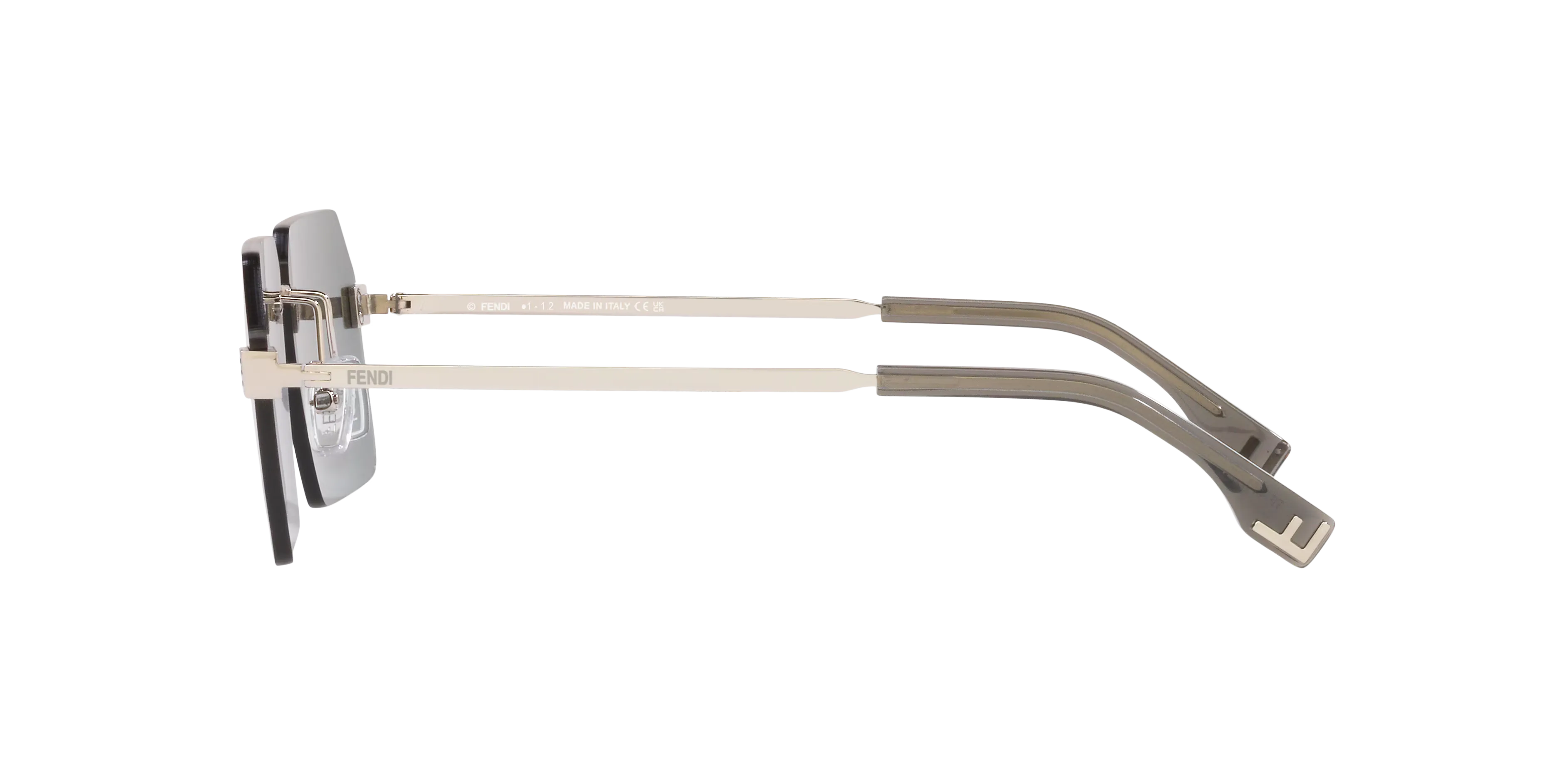 0FN000605__2700L8_030A